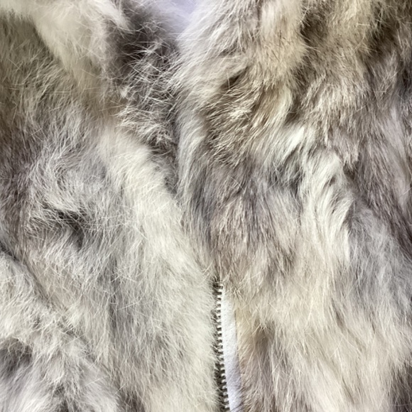 Patrizia Luca Milano Fur Hooded Vest - Picture 6 of 11